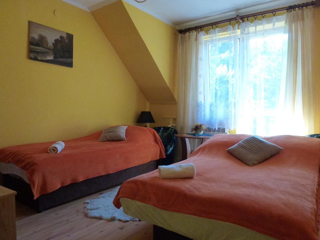 Pokoje Goscinne Vida Krynica Zdroj Ruang foto